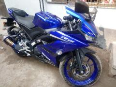 YAMAHA R15 V3